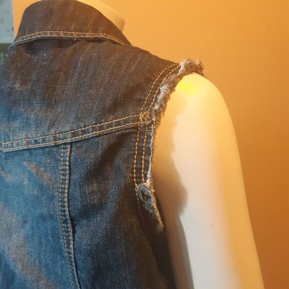 Hot Kiss Jean Vest size Medium - Picture 5 of 12